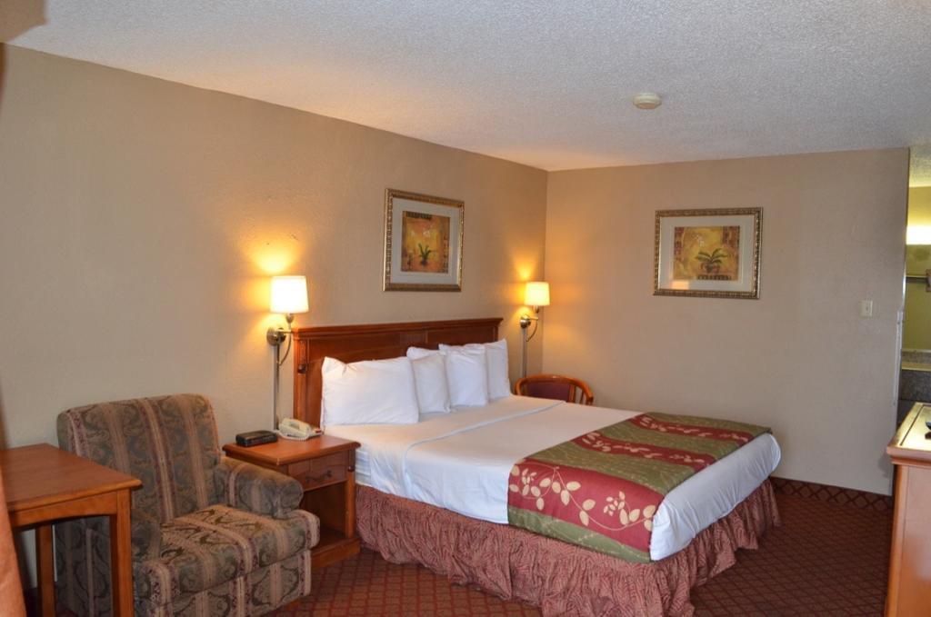 Americas Best Value Inn Crosstimbers Stephenville Eksteriør bilde