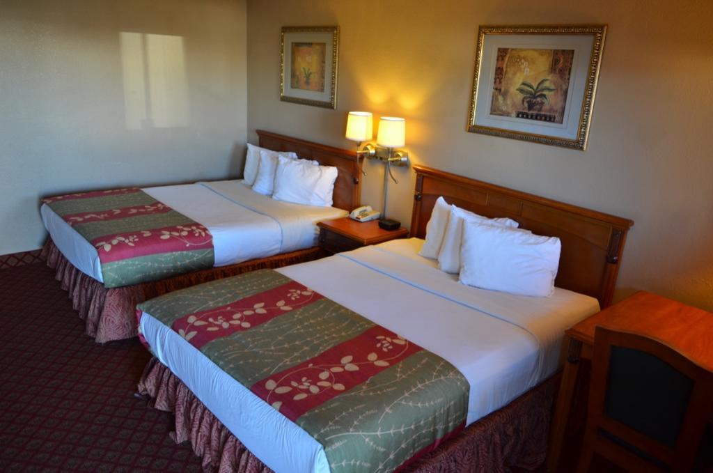 Americas Best Value Inn Crosstimbers Stephenville Eksteriør bilde